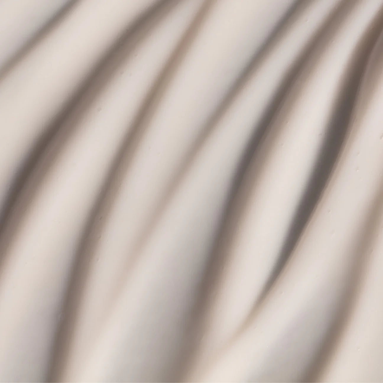 Odacité Skincare | Retinol Therapy Renewing Hand Cream | PHA + Peptides