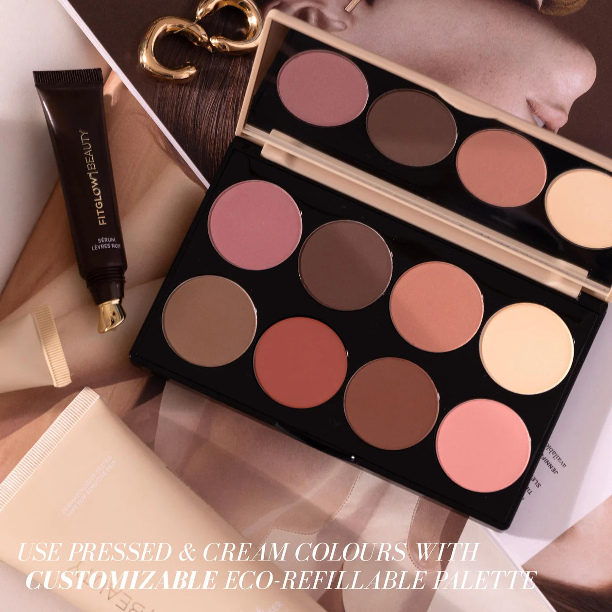 MULTI-USE CREAM LIP + CHEEK + ILLUMINATOR REFILLABLE PALETTE