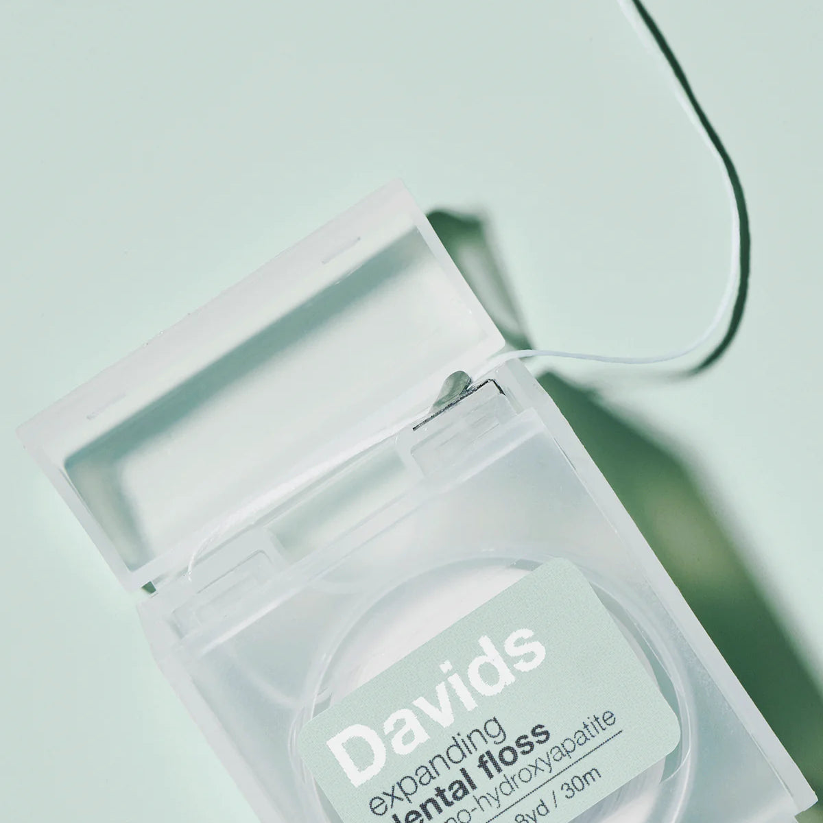 Davids | Expanding Dental Floss with Nano-Hydroxyapatite Mint
