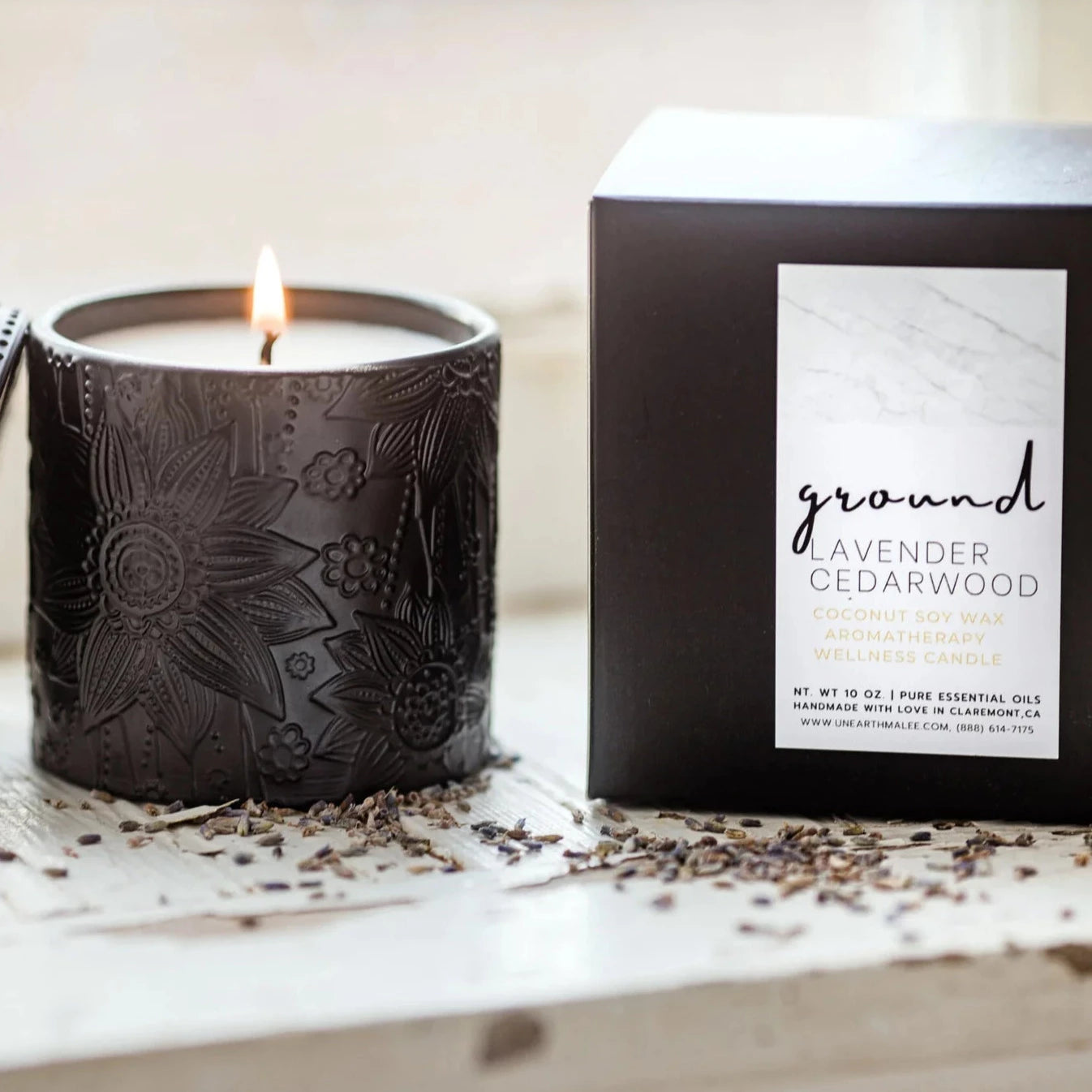 Unearth Malee | Lavender Cedarwood Lotus Aromatherapy Candle