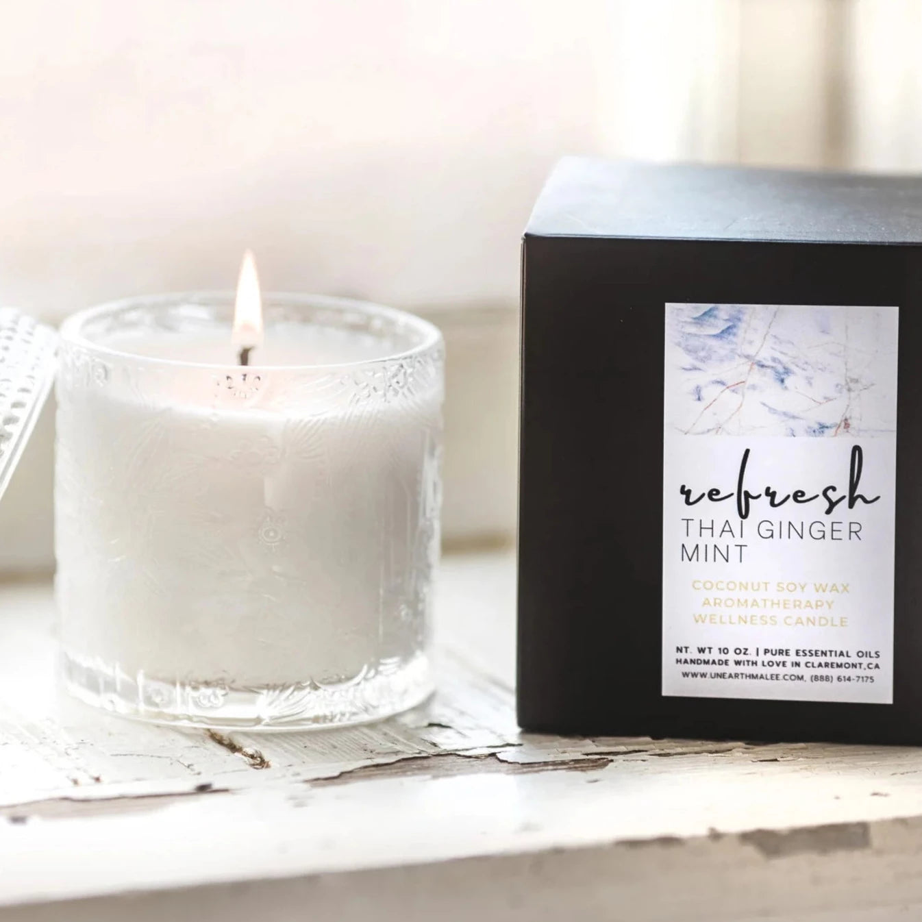 Unearth Malee | Thai Ginger Mint Lotus Aromatherapy Candle