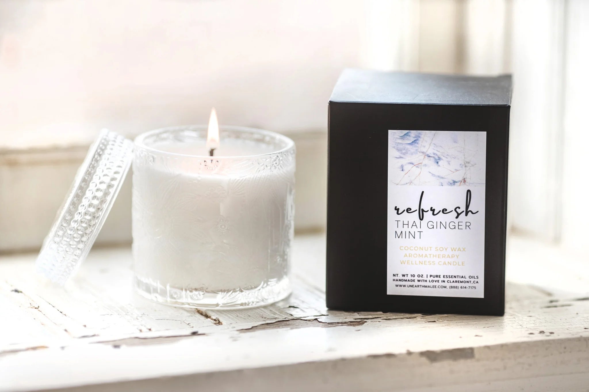 Unearth Malee | Thai Ginger Mint Lotus Aromatherapy Candle