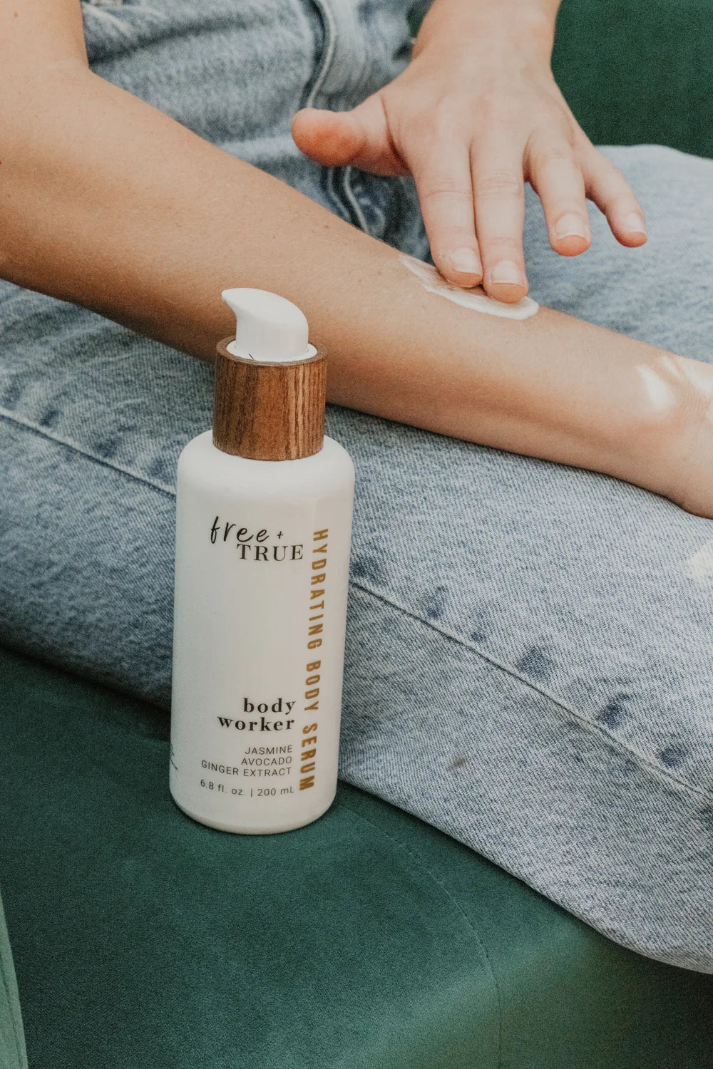 Free + True Skincare | BODY WORKER Hydrating Body Serum