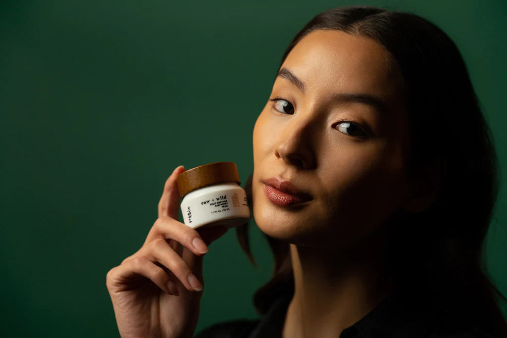 Free + True Skincare | RAW + WILD Illuminating Honey Mask