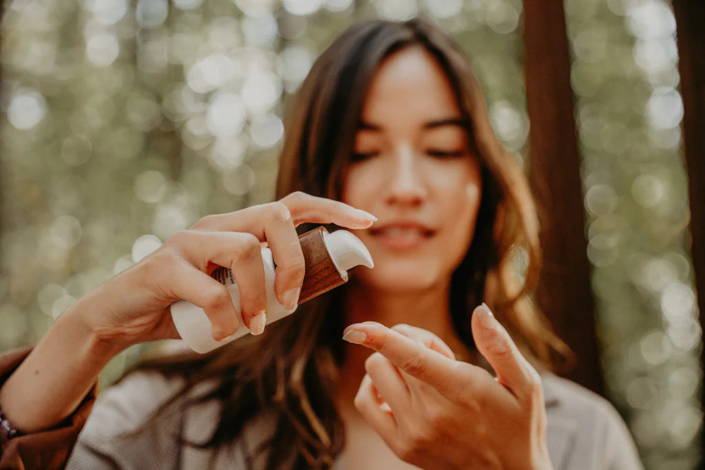 Free + True Skincare | RAMBLIN ROSE Hydrating Serum