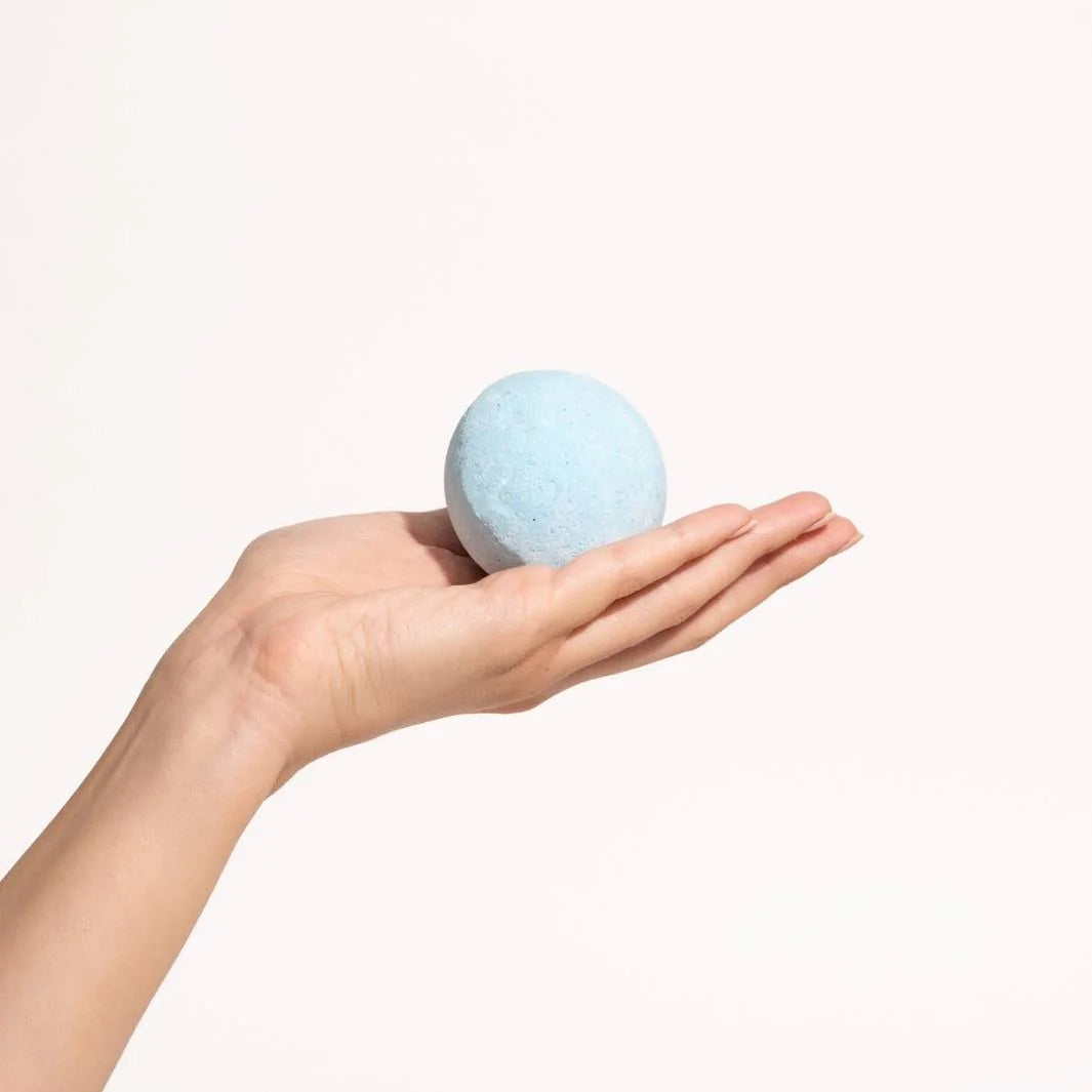 Klei Beauty Restore Eucalyptus & Peppermint Arnica Oil Bath Bomb