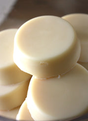 Unearth Malee Dragon Fruit Green Tea Organic Lotion Bar